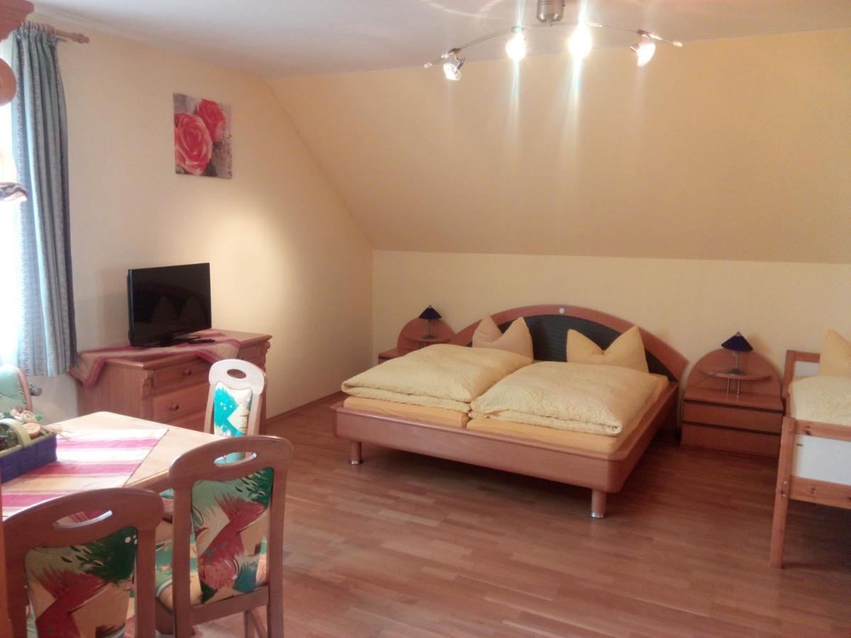 Landgasthof Reichsadler Inn 2*